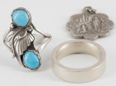 Lot Schmuck aus Auflösung, dabei 2 Ringe und ein Anhänger. Silber geprüft.