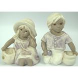 Alice Börngen Figuren, Junge & Mädchen sitzend mit Korb, Höhe ca. 19 cm