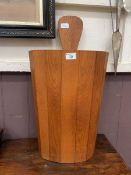 An oak trug