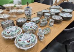 A CHINESE FAMILLE ROSE PART DINNER SERVICE.