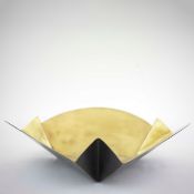 CONTEMPORARY TRINKET DISH.