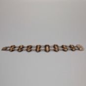 WANG HING & CO. (C. 1854-1941). A SILVER AND MOTHER-OF-PEARL BRACELET.