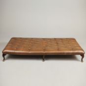 COUNTRY HOUSE CHESTERFIELD HEARTH STOOL.