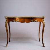 EARLY 20TH CENTURY FRENCH ROSEWOOD AND MARQUETRY BUREAU PLAT.