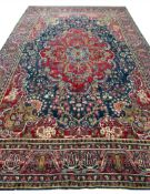 ANTIQUE PERSIAN KERMAN CARPET.