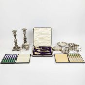 A QUANTITY OF SILVER PLATE. (QTY).