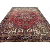 VINTAGE PERSIAN HERIZ CARPET.