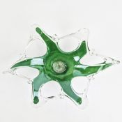 A MURANO STYLE GLASS CENTREPIECE DISH.