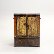 MINATURE CHINESE WEDDING CABINET.