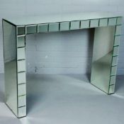 MIRRORED CONSOLE TABLE.
