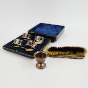 A COLLECTION OF SILVERWARE.