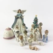 A COLLECTION OF LLADRO NATIVITY FIGURES. (7).