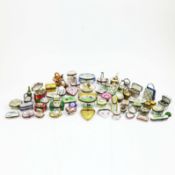 A COLLECTION OF LIMOGES TRINKET BOXES.