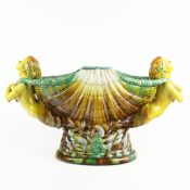 A 19TH CENTURY MINTON STYLE MAJOLICA CENTRE PIECE.