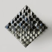 WALL ART, METAL.