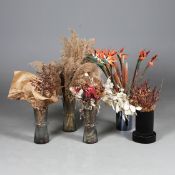 FAUX AND DRIED FLORAL AND FOLIATE DISPLAYS. (5).