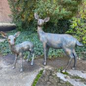 DOE AND FAWN GARDEN SCULPTURES.