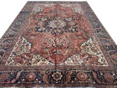 ANTIQUE PERSIAN HERIZ CARPET.