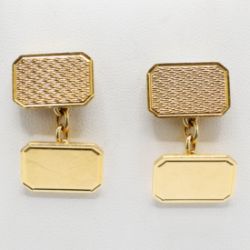 A PAIR OF ASPREY 18CT GOLD CUFFLINKS.