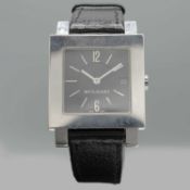 A BVLGARI STEEL WRISTWATCH.