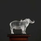 A LALIQUE FROSTED GLASS WATER BUFFALO.