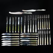 A SET OF CRICHTON BROTHERS SILVER FISH KNIVES AND FORKS.