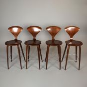 THE CHERNER CHAIR COMPANY WOOD BASE STOOLS, A SET OF 4.