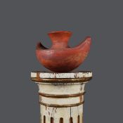 GERALDINE PHILLIPS (1953-2025). A STUDIO POTTERY VASE.