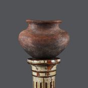 GERALDINE PHILLIPS (1953-2025). A STUDIO POTTERY VASE.