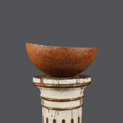 GERALDINE PHILLIPS (1953-2025). A STUDIO POTTERY BOWL.