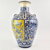 A LARGE MEDITERRANEAN MAIJOLICA VASE.
