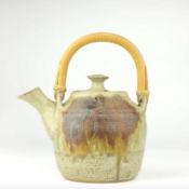 JANET & BERWYN JONES, TUCWMMWD CERAMICS. TEA POT.