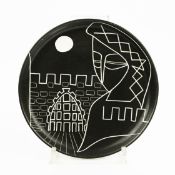 1950s TIGO WARE CERAMIC PLATE BY TIBOR REICH (1916-1996) FOR DENBY POTTERY.