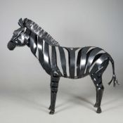 IGNATIUS CHINYANI (ZIMBABWE) LARGE SCULPTURAL ZEBRA.
