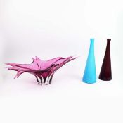 MURANO AMYTHST GLASS CENTER PIECE. (3).