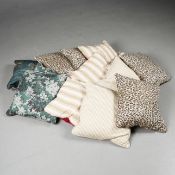 THIRTEEN VARIOUS CUSHIONS (13).