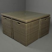 BRAMBLECREST GARDEN SET.