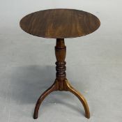 GEORGE III MAHOGANY TRIPOD TABLE