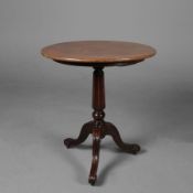 OCCASIONAL TABLE