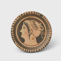 APULIAN RED-FIGURE PLATE