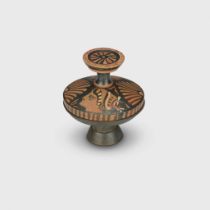APULIAN RED FIGURE PYXIS