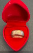 Jewellery : 9ct Gents Gold Wedding Band size S 4.5g