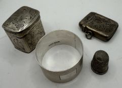 Small selection of silver items, Vesta, lidded pot, Thimble, Napkin Ring ( 64g )