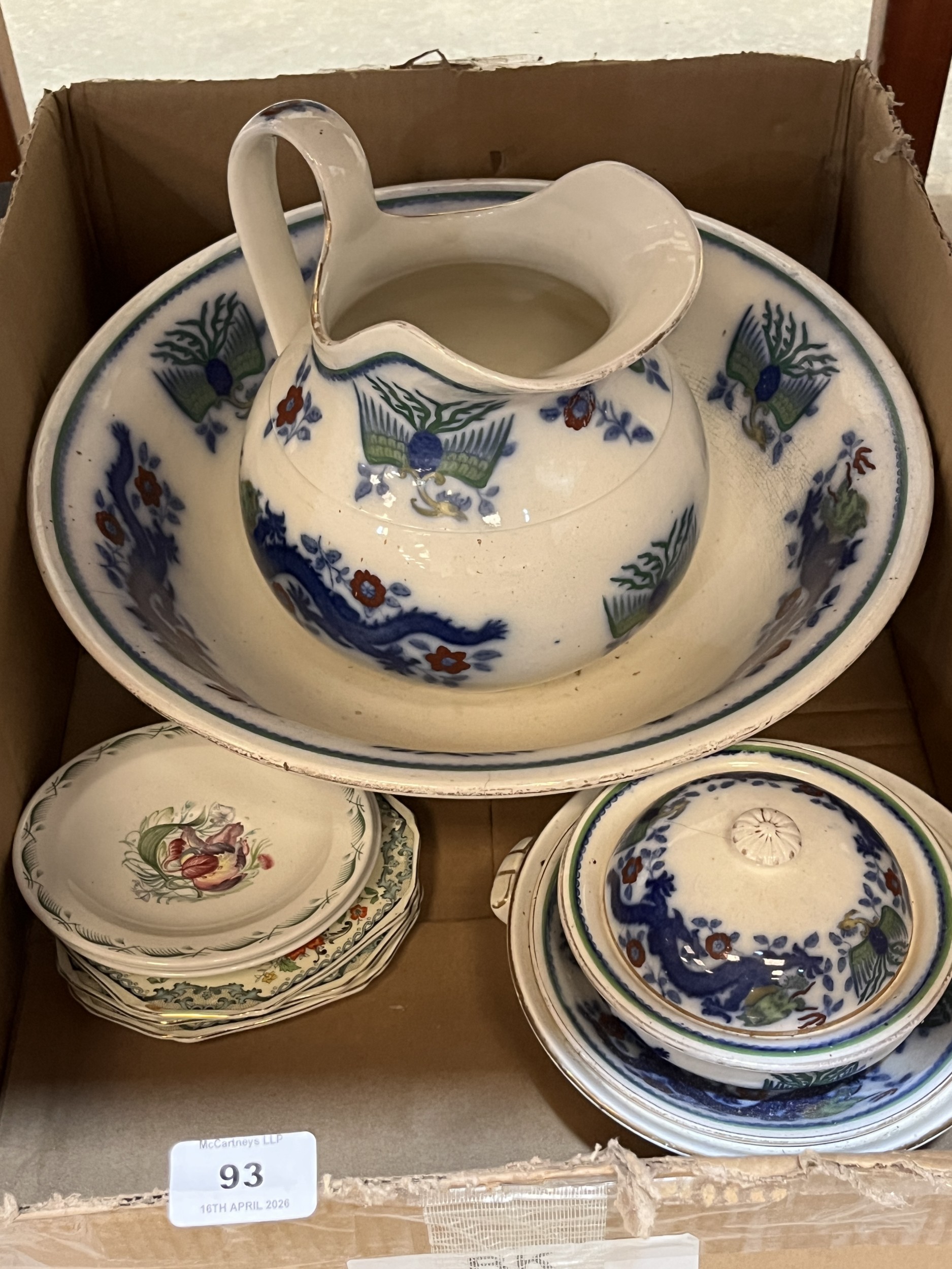 A quantity of ceramics