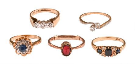 Five gold rings, variously gem set, 15g, size L, N, Q Condition Report: All complete, several very