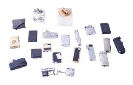 An assortment of smoking related collectables.