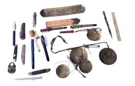 A group of assorted vintage fountain pens and penknives. Including one with a stamped 14k nib, etc.