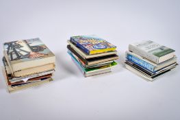 A quantity of books related to the arts.