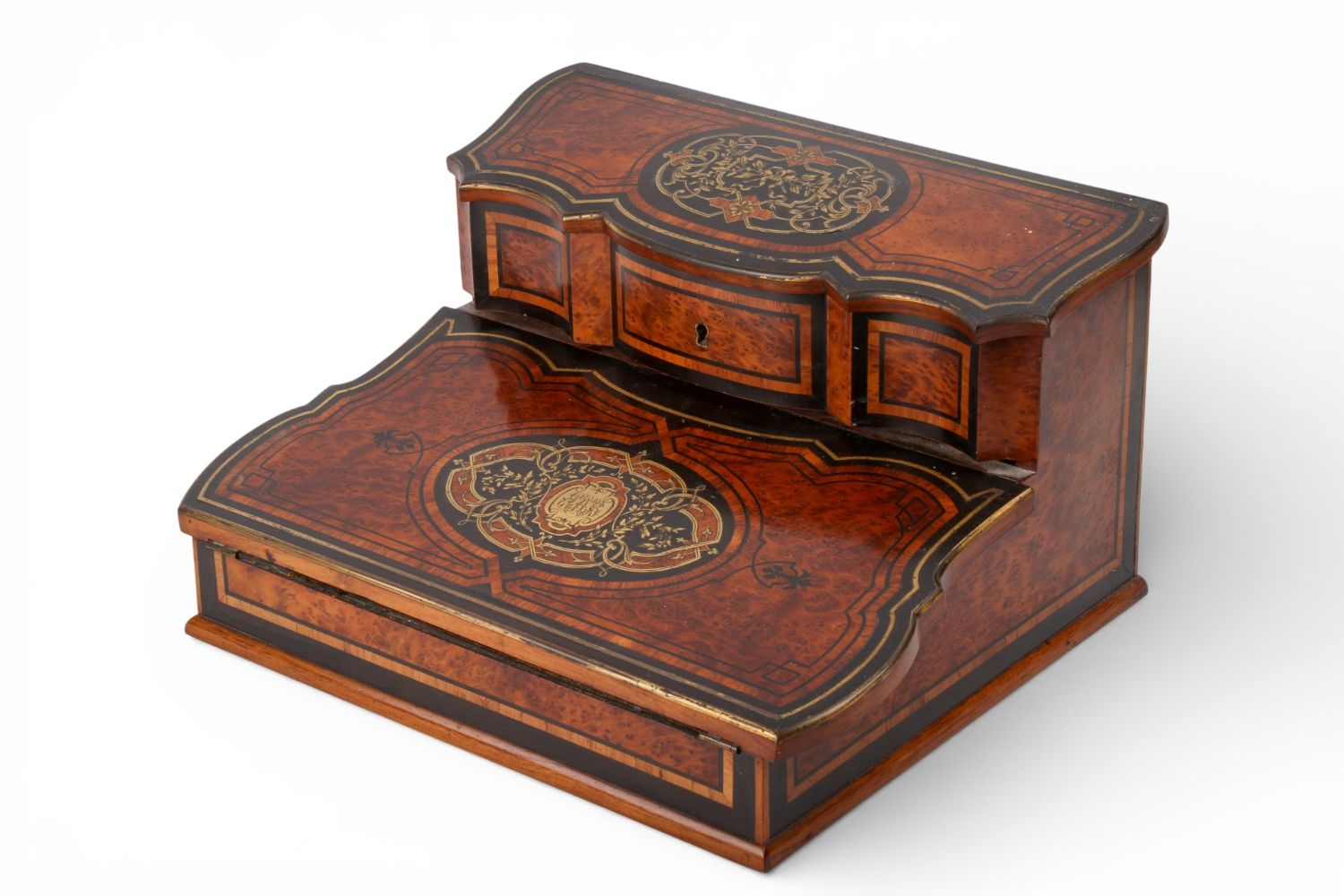 Fine Art & Antiques
