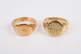 Two small 18ct gold signet rings.